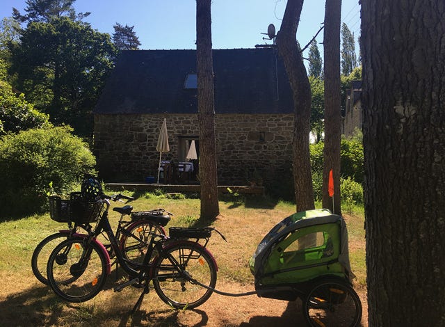 Vélos au gîte de charme pour deux la Maison du four au Manoir de Goaz Froment
