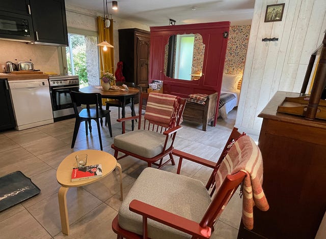 Vue de l’ensemble du gîte cosy pour deux 