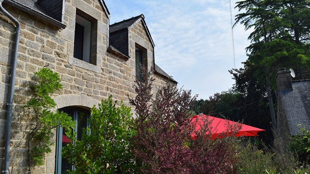 Vue du gîte et la terrasse la Métairie du MAnoir de Goaz Froment, Teatree